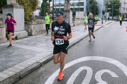 CARRERA 10km CAJA VIVA. Tomás Alonso