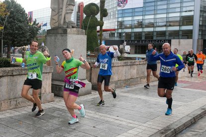 CARRERA 10km CAJA VIVA. Tomás Alonso