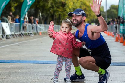 CARRERA 10km CAJA VIVA. Tomás Alonso