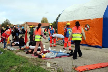 2022-11-10_simulacro_de_atencion_sanitaria_foto_olena_cherkun_ubu_063