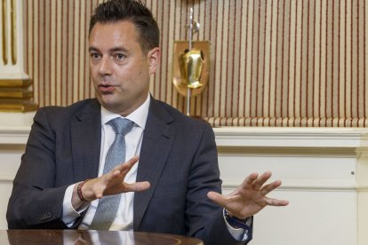 El alcalde de Burgos, Daniel de la Rosa. © ECB / SANTI OTERO