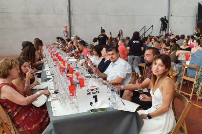 Cada mesa tiene un presidente coordinador