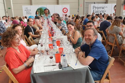 ¿Quién dijo que el vino es serio?