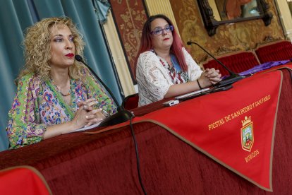 Presentación del pañuelo de las fiestas de San Pedro y San Pablo 2022. SANTI OTERO