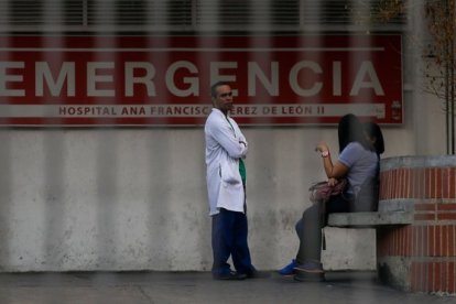 Exterior del hospital Francisca Pérez de León en Caracas.