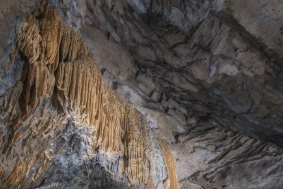 La galería de nominada Museo de Cera en el interior de Ojo Guareña. ADRIÁN VÁZQUEZ (GEE)