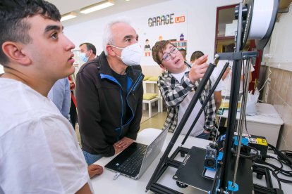 20220511 GARAGE LAB _ SALESIANOS 16 (1)