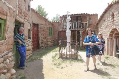 El lugar que más atrae a los turista es el Territorio Artlanza, que ocupa unos 10.000 metros cuadrados.