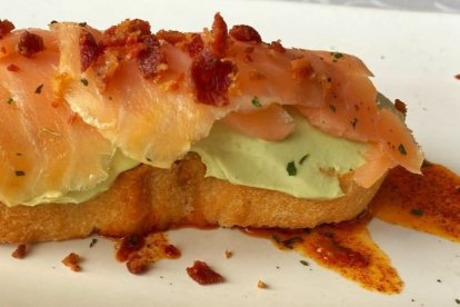 Tapa del restaurante Castillo de Izán (Gumiel de Izán)