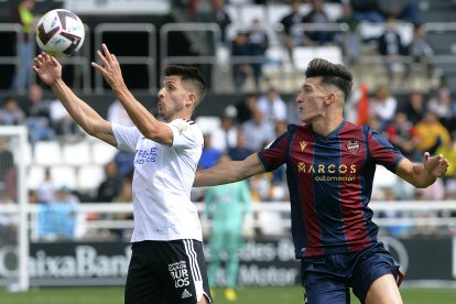 Burgos CF-Levante UD. TOMÁS ALONSO