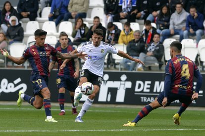 Burgos CF-Levante UD. TOMÁS ALONSO