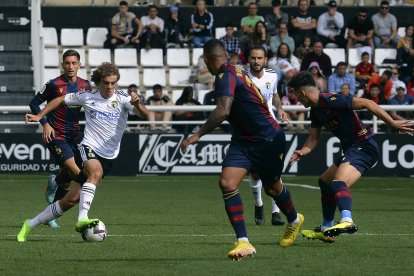 Burgos CF-Levante UD. TOMÁS ALONSO