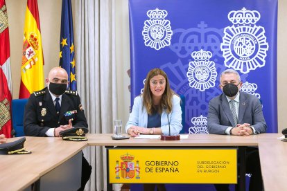 La delegada del Gobierno en Castilla y León, Virginia Barcones, ha celebrado que «las calles se ven libres de un volumen importante de drogas muy peligroso». TOMÁS ALONSO