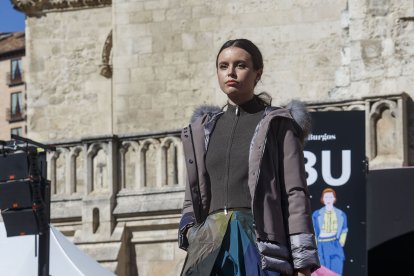 Pasarela de Moda en Burgos (MOBU). SANTI OTERO