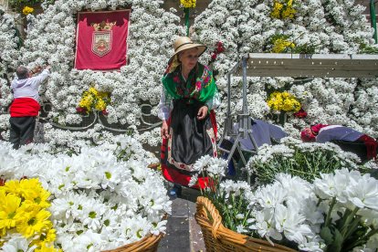 Celebración de la Ofrenda Floral en el día grande de las fiestas de San Pedro y San Pablo 2022. TOMÁS ALONSO