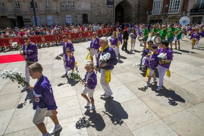 Celebración de la Ofrenda Floral en el día grande de las fiestas de San Pedro y San Pablo 2022. TOMÁS ALONSO