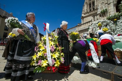 Celebración de la Ofrenda Floral en el día grande de las fiestas de San Pedro y San Pablo 2022. TOMÁS ALONSO
