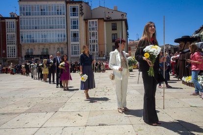 Celebración de la Ofrenda Floral en el día grande de las fiestas de San Pedro y San Pablo 2022. TOMÁS ALONSO