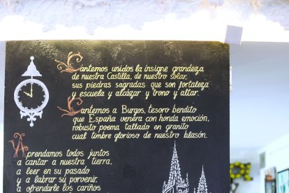 Fernando de la Varga en uno de los rincones de su local. T. ALONSO
