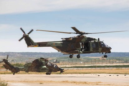 El comandante Alfonso Blas, jefe de Comunicación del Mando de Operaciones Especiales. TOMÁS ALONSO