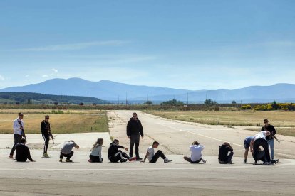 Ejercicio simulado de intervención del Ejército en secuestro terrorista en el aeropuerto de Villafría. TOMÁS ALONSO