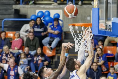 UBU Tizona - CB Prat en El Plantío. SANTI OTERO