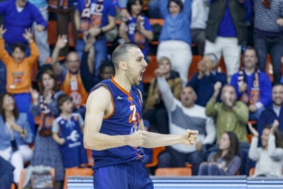 UBU Tizona - CB Prat en El Plantío. SANTI OTERO