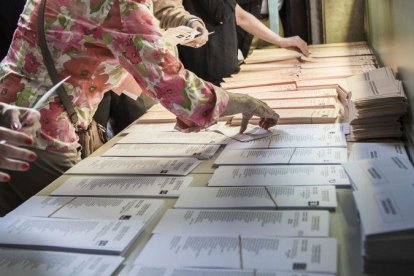 Papeletas en unas elecciones.