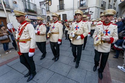 Instante de la procesión del Encuentro. SANTI OTERO