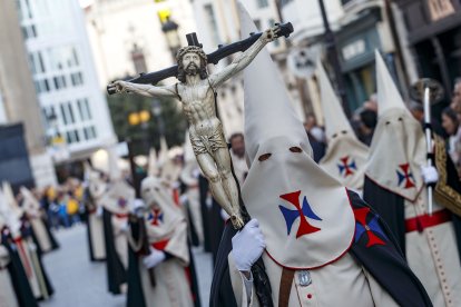 Instante de la procesión del Encuentro. SANTI OTERO