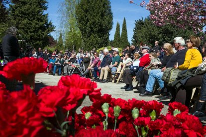 Inauguración del memorial por las víctimas del franquismo en el cementerio de Burgos. TOMÁS ALONSO