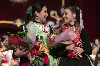 La ceremonia celebrada en el Principal sirvió para entronizar a la nueva corte de los Sampedros,