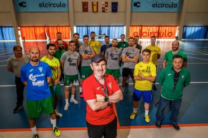 El técnico burgalés se despedirá del banquillo del Círculo este sábado