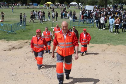 Efectivos de Protección Civil en el parque.