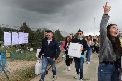 Fiesta ITA 2022 en Palencia
Miles de jóvenes de toda la Comunidad, y de otros lugares de España, en la fiesta universitaria de la ITA, que se celebra en el Parque Ribera Sur de Palencia