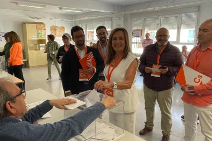 Miembros de la lista de Ciudadanos, encabezada por Charo Pardo