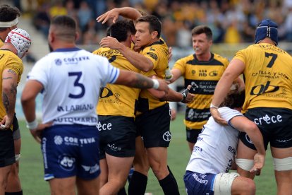 Imagen del último encuentro de la temporada en San Amaro.