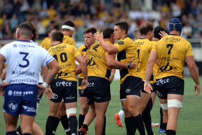 Imagen del último encuentro de la temporada en San Amaro.