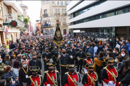 Agrupación Musical Virgen de los Reyes durante una de sus participaciones en la Semana Santa de Sevilla