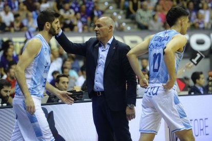 Imagen del partido entre el Hereda San Pablo Burgos y el Zunder Palencia.