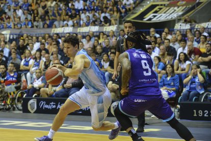 Imagen del partido entre el Hereda San Pablo Burgos y el Zunder Palencia.
