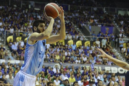 Imagen del partido entre el Hereda San Pablo Burgos y el Zunder Palencia.