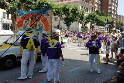 La Peña Comuneros de Castilla, una de las primeras en completar el recorrido de la cabalgata.