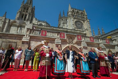 Los burgaleses se han echado a la calle estas fiestas para no perderse ningún detalle.