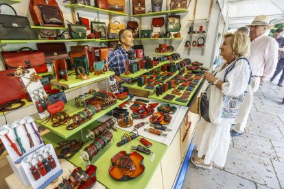 Productos de todo tipo y elaborados de manera artesanal con todo tipo de objetos