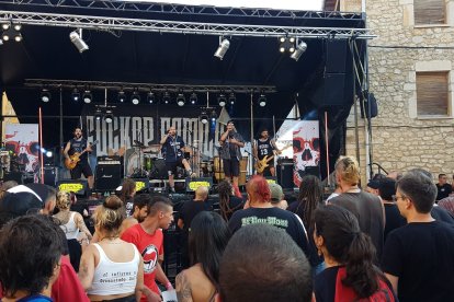 Actuación de Fuckop Family en el Tresparock.