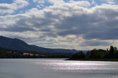 Pantano de Sobrón.
