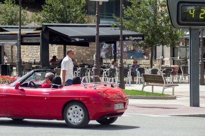 Las imágenes que deja la ola de calor en Burgos.