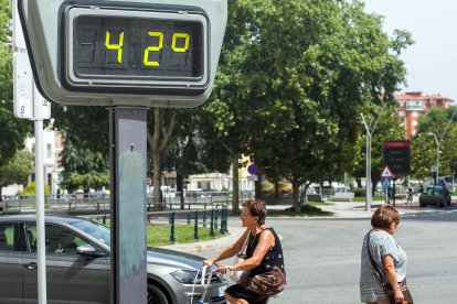 Las imágenes que deja la ola de calor en Burgos.