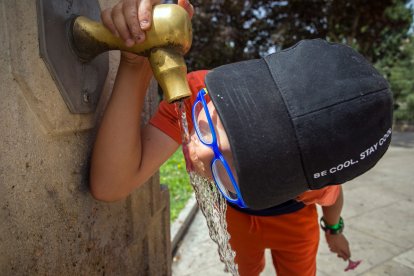 Las imágenes que deja la ola de calor en Burgos.